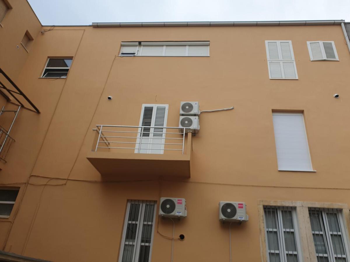 זאדאר Accommodation Iva מראה חיצוני תמונה
