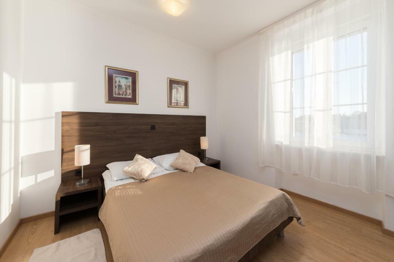 זאדאר Accommodation Iva מראה חיצוני תמונה